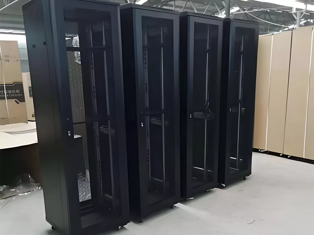 Компютърна зала Мрежов кабинет